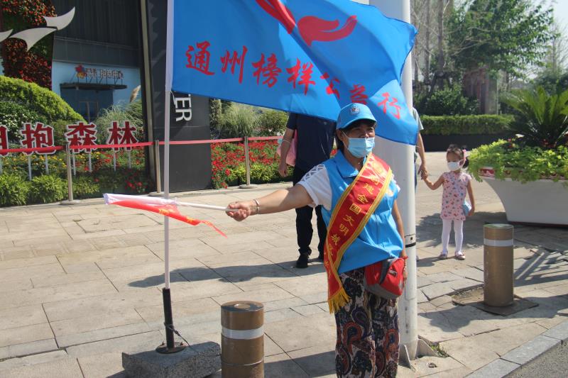 <strong>操骚穴视屏</strong>